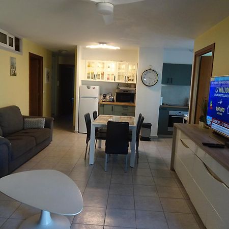 Appartement 6 Personnes Face A La Mer Cagnes-sur-Mer Kültér fotó